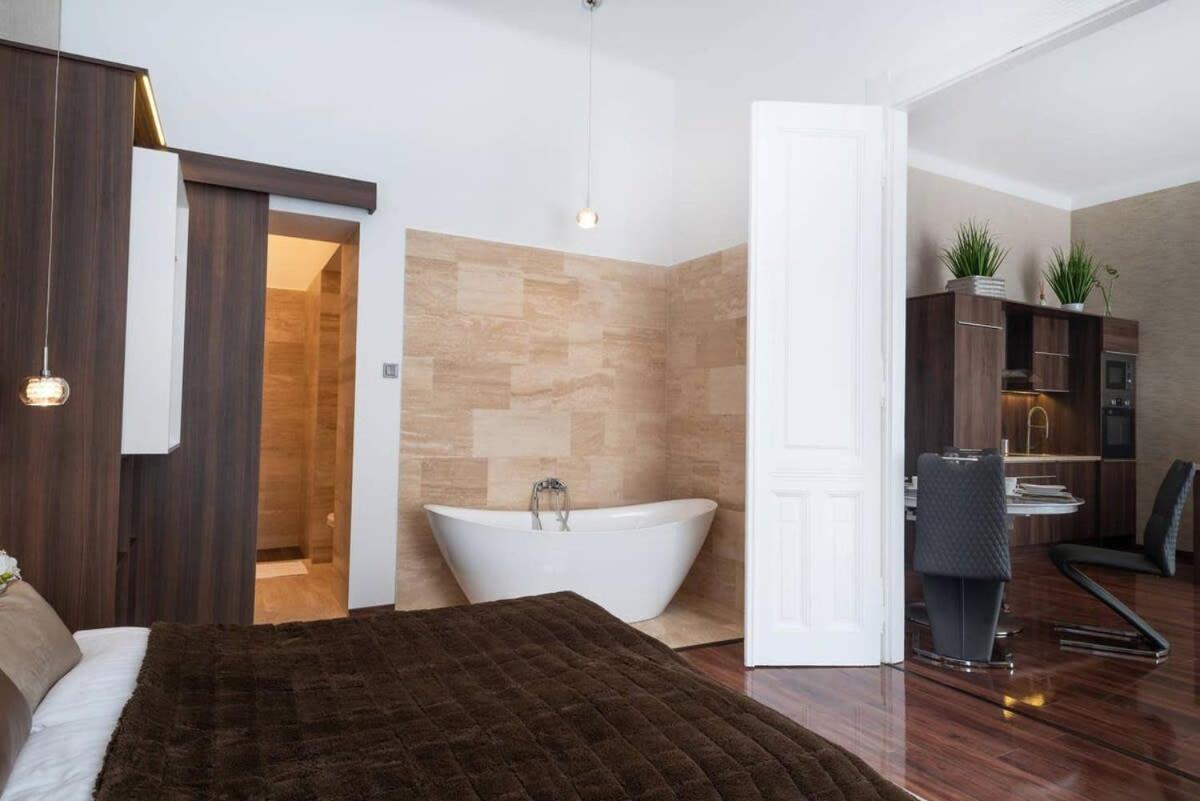 Apartment Luxy Design *